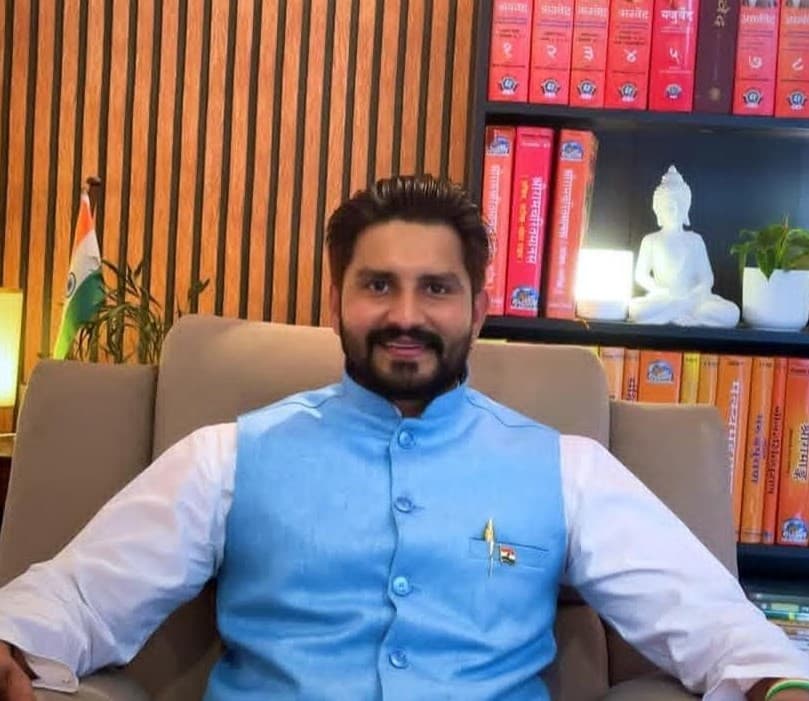 Mr. Jeet Yadav