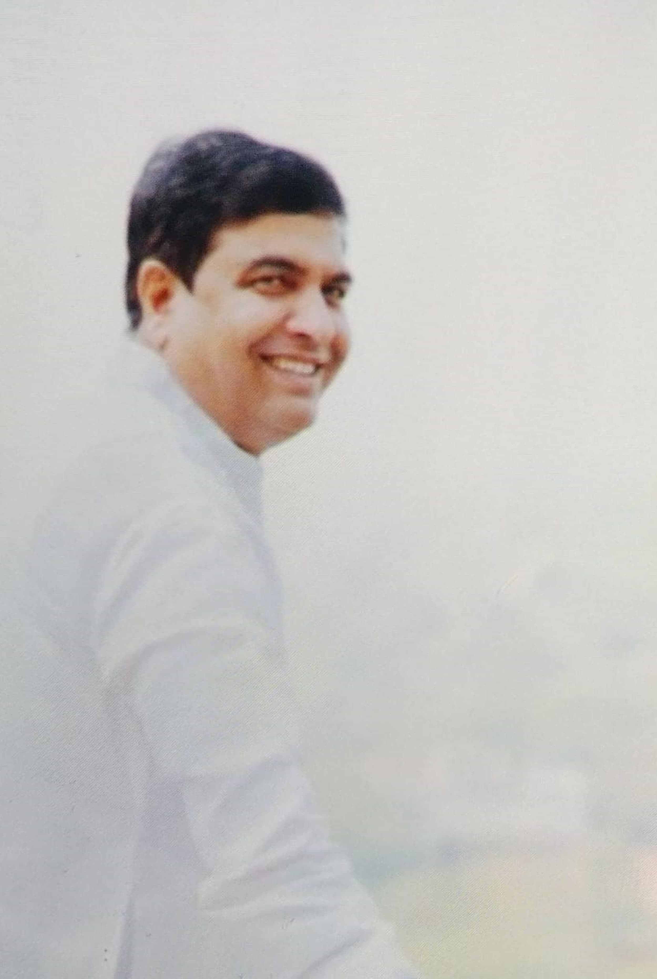 Mr. Naresh Yadav